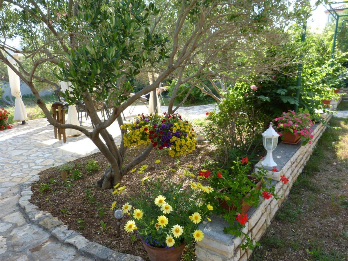 Apartmani Milena Barbat na Rabu Extérieur photo