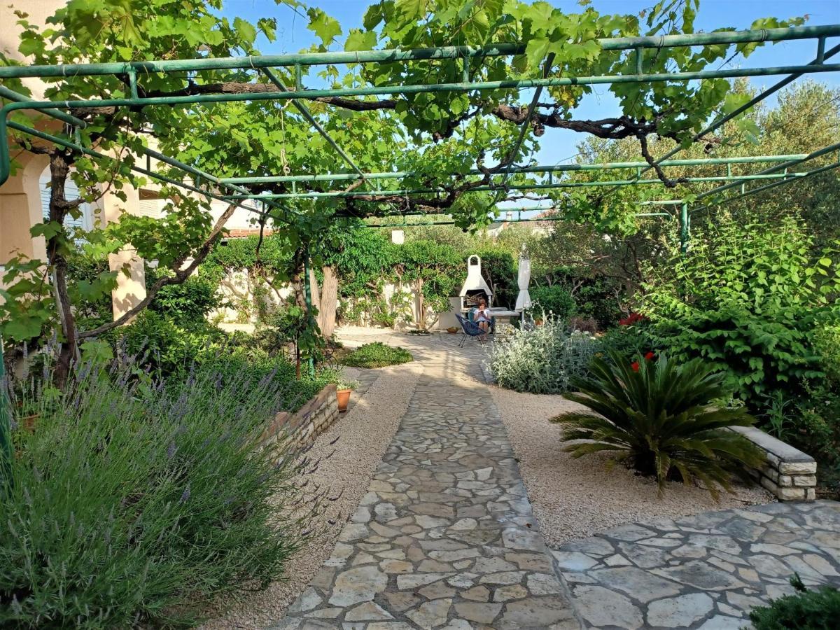 Apartmani Milena Barbat na Rabu Extérieur photo
