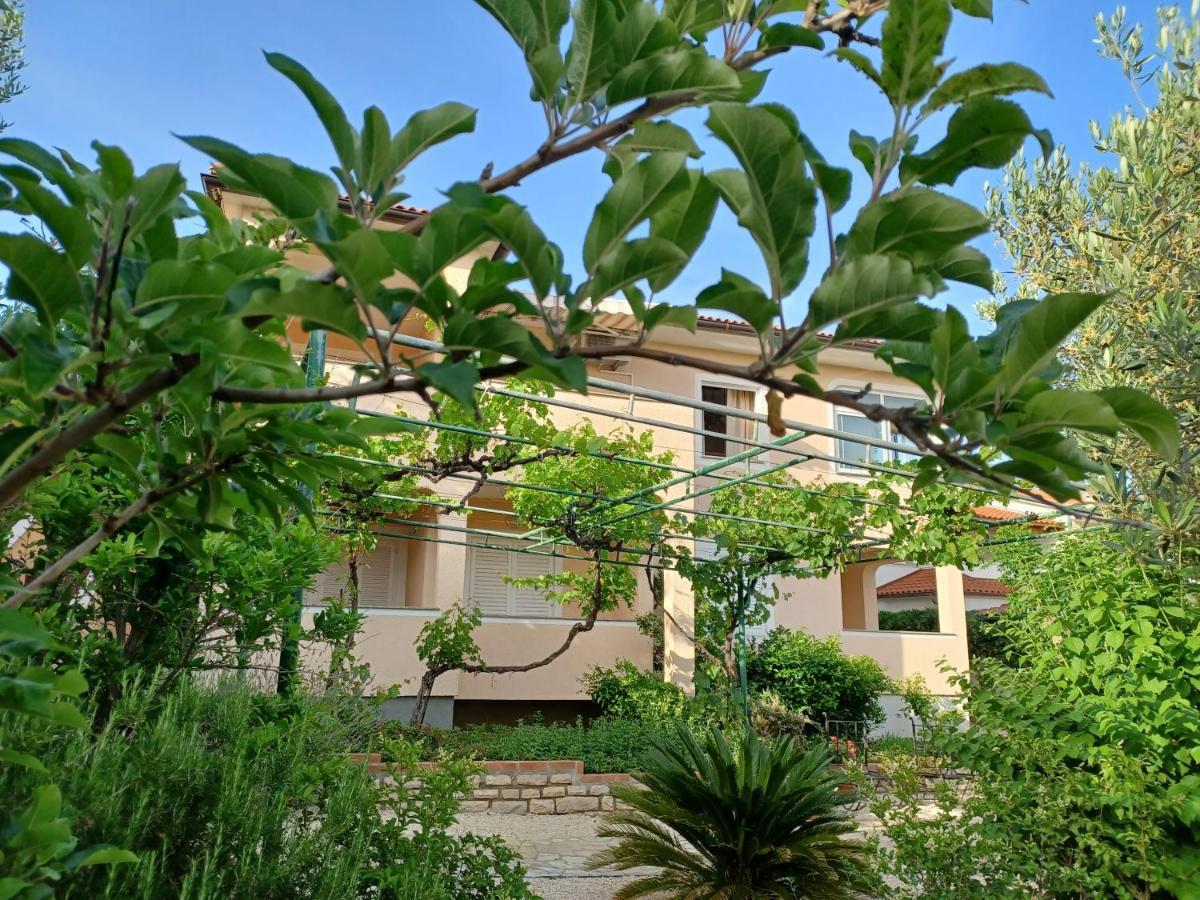 Apartmani Milena Barbat na Rabu Extérieur photo